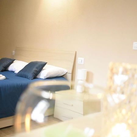 Casa Peschiera-Linate-Milano Apartman Peschiera Borromeo Kültér fotó